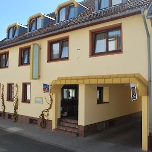 Hotel Rheingauer Tor